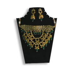 Green tear drop neckpiece 